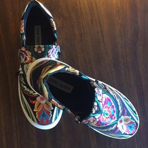 Steve Madden Geary Sneakers